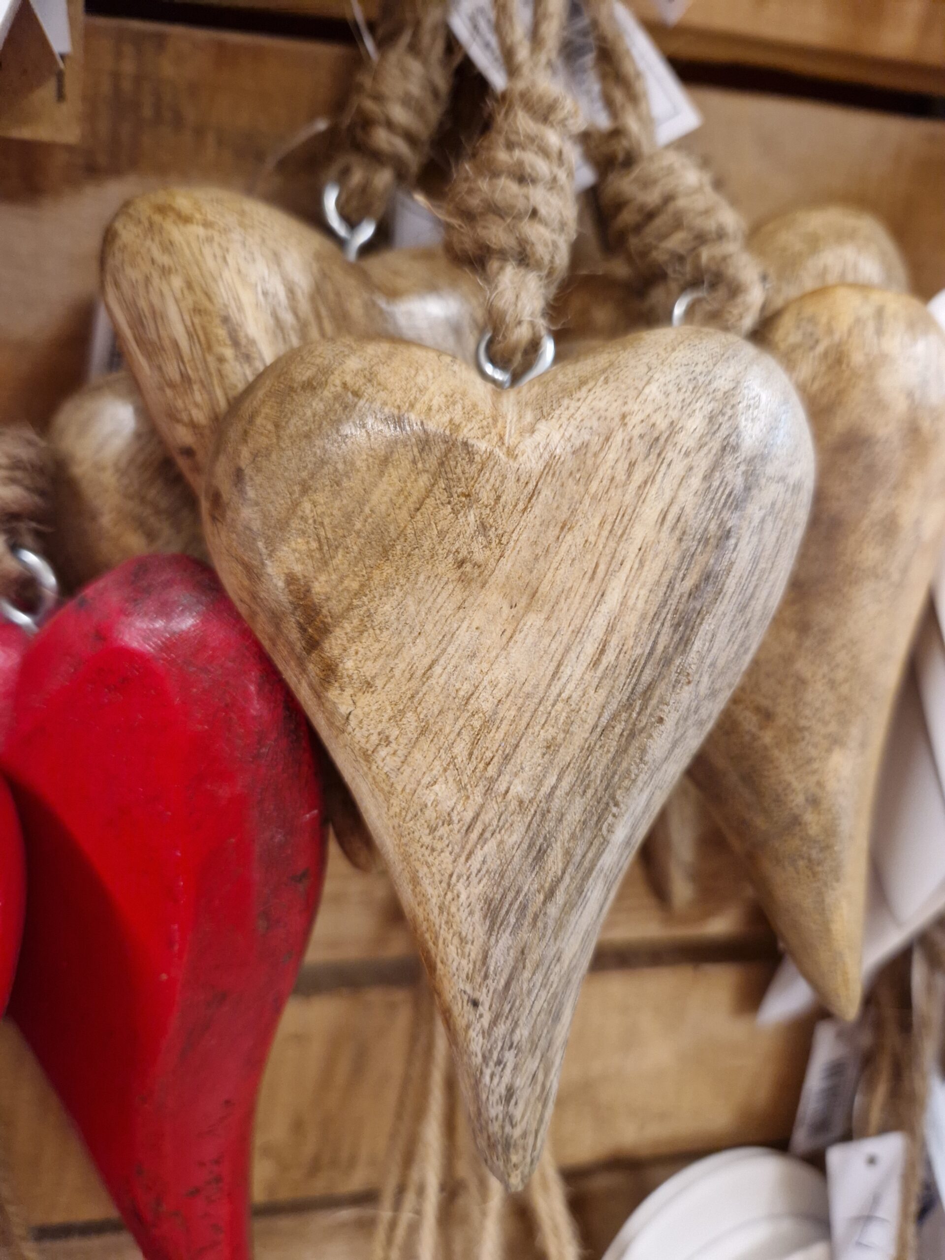 Cuore in legno 14 cm